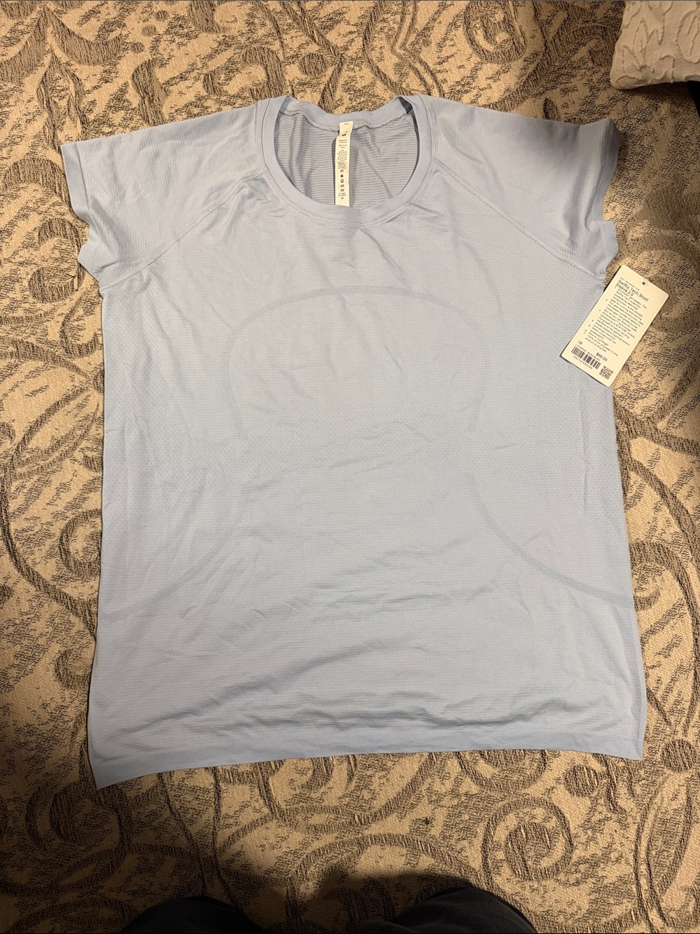NWT-Lululemon Swiftly Tech Top